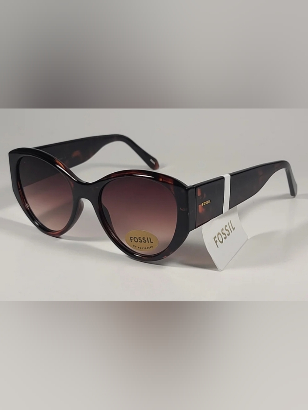 NEW Fossil Cat's Eye Brown Tortoise Sunglasses Style #X82663 Brand New With Tag